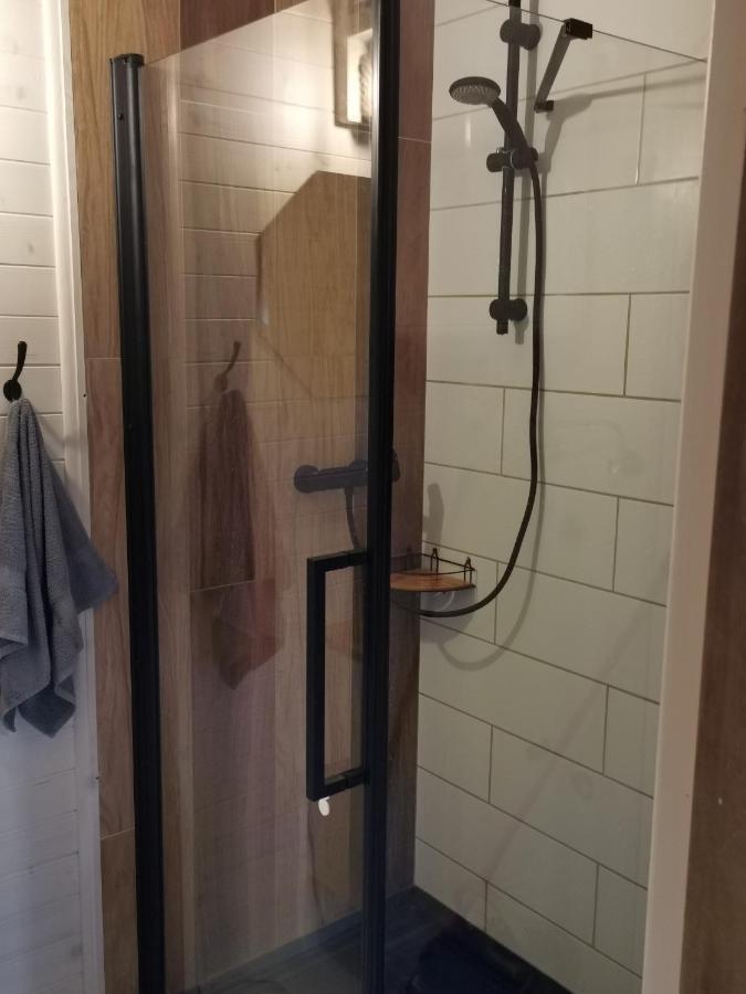 Dziki Zakatek Piskornia Dom Z Balia Jacuzzi Villaer